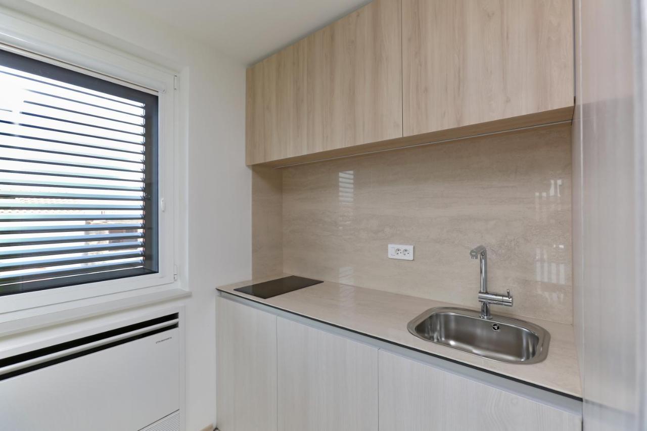 Magic Stone Apartments Baška Voda Εξωτερικό φωτογραφία